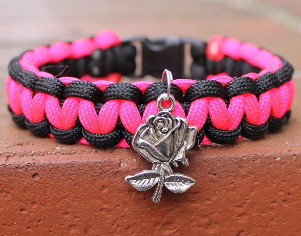 signature cyo paracord bracelet