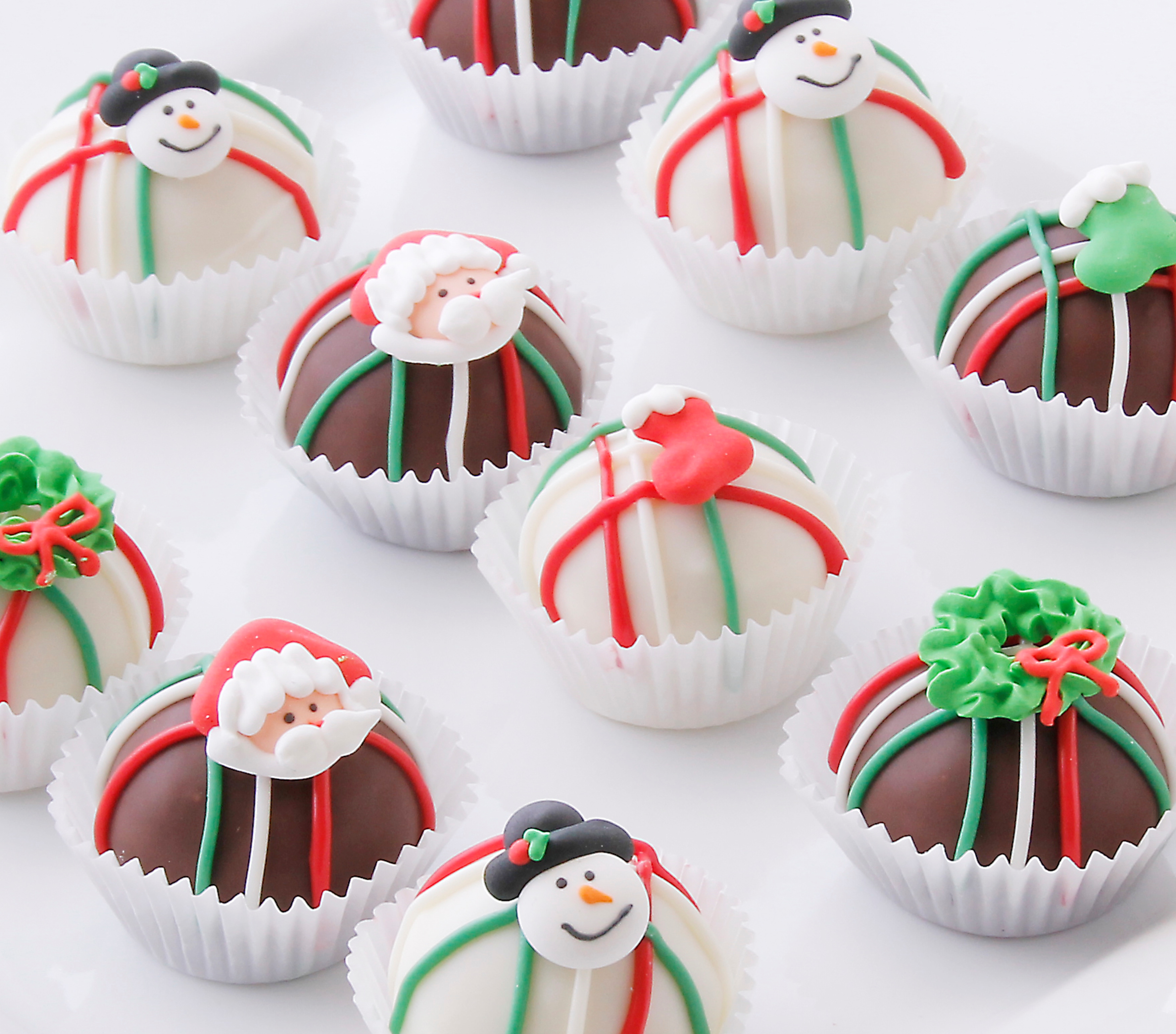Christmas Cake Balls Cake Bites, LLC