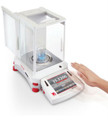 OH EX324NAD Ohaus Explorer Analytical Balance with a capacity of 320g.