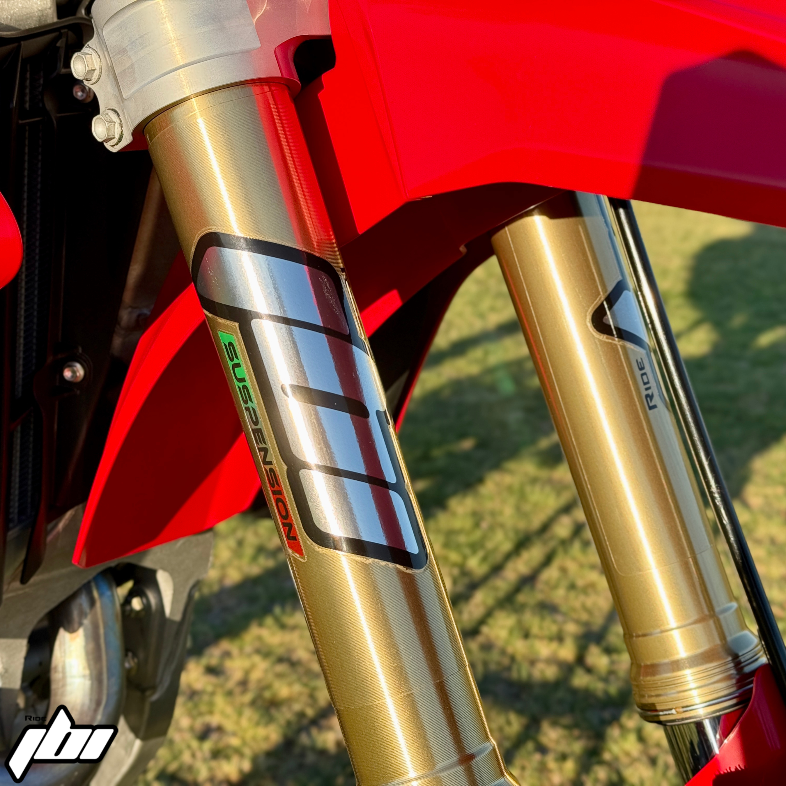 ducati-desmo450-mx-jbi-suspension-p6.png