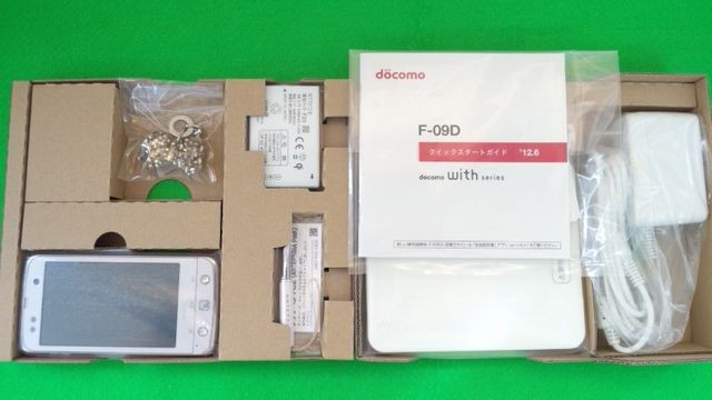 Docomo Fujitsu F-09D Anteprima Phone Unlocked