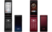 docomo F-01E レッド 未使用品 docomo F-01E 折りたたみ式携帯電話 レッド - メルカリ