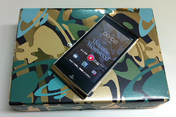 Docomo Sharp SH-01E Vivienne Westwood Limited Edition Unlocked