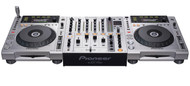 2 x Pioneer CDJ-850s and 1 x Pioneer DJM-700 Mixer