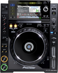 1 x Pioneer CDJ-2000
