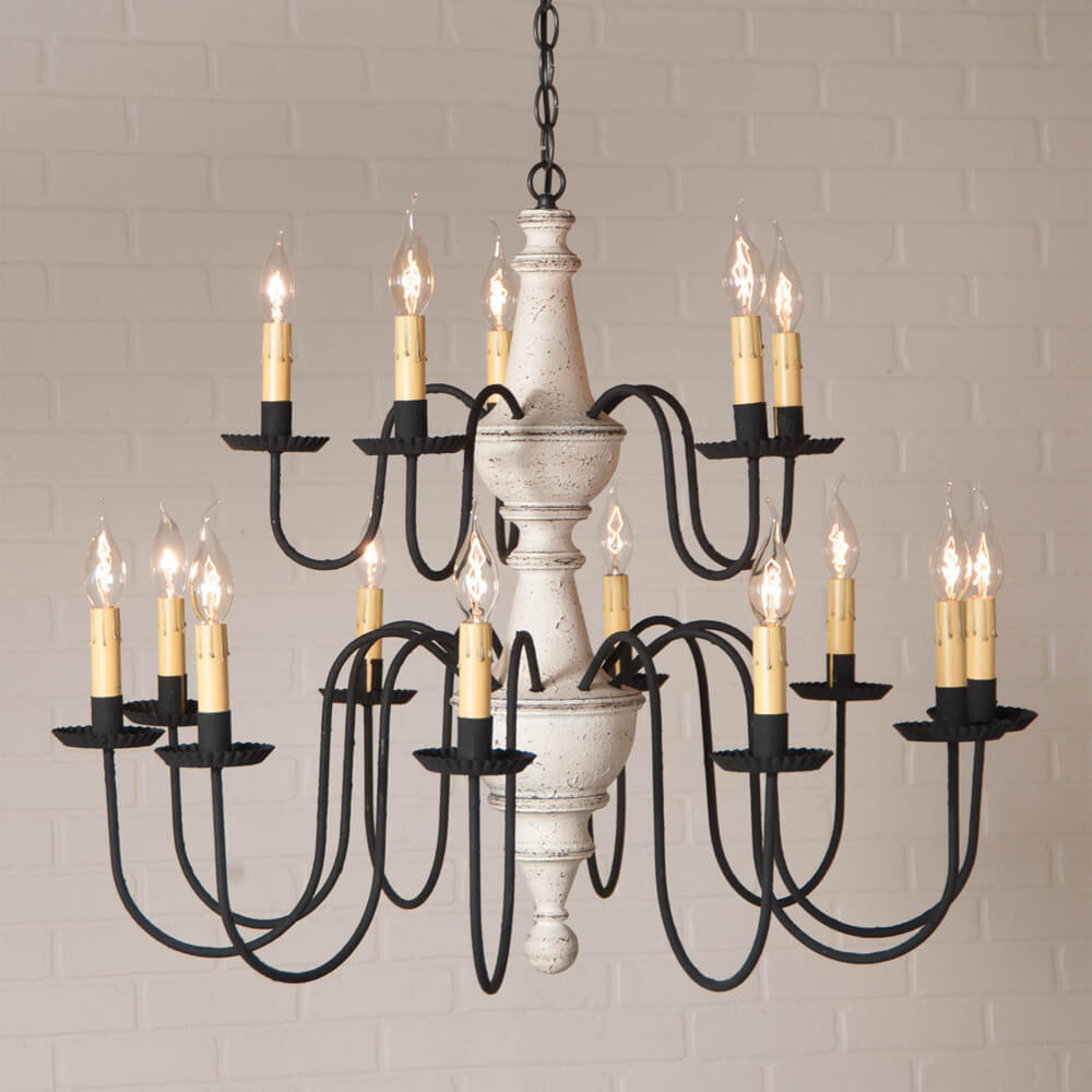 Store Irvins wooden chandelier