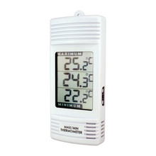 Front view of ETI Digital Max/Min Thermometer with Internal Temperature Sensor