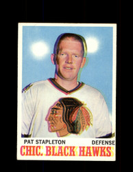 1970 PAT STAPLETON TOPPS #17 BLACK HAWKS *G3161