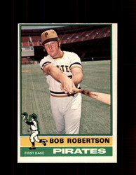 1976 BOB ROBERTSON OPC #449 O-PEE-CHEE PIRATES *G3593