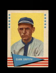 1961 CLARK GRIFFITH FLEER #36 BASEBALL GREATS *5587