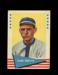 1961 CLARK GRIFFITH FLEER #36 BASEBALL GREATS *1479
