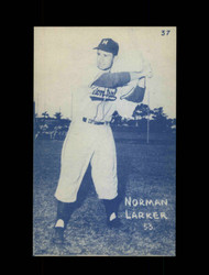 1953 NORMAN LARKER CANADIAN EXHIBITS #37 MONTREAL *057