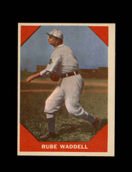 1960 RUBE WADDELL FLEER #61 *0035