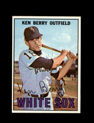 1967 KEN BERRY TOPPS #67 WHITE SOX *0496