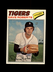 1977 DAVE ROBERTS O-PEE-CHEE #38 TIGERS *R0077