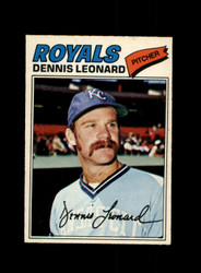 1977 DENNIS LEONARD O-PEE-CHEE #91 ROYALS *R0250