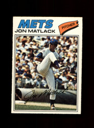 1977 JON MATLACK O-PEE-CHEE #132 METS *R0387