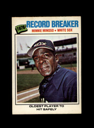 1977 MINNIE MINOSO O-PEE-CHEE #262 WHITE SOX RECORD BREAKER *9718