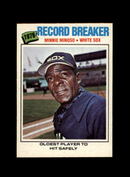 1977 MINNIE MINOSO O-PEE-CHEE #262 WHITE SOX RECORD BREAKER *9736