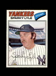 1977 SPARKY LYLE O-PEE-CHEE #89 YANKEES *R6583