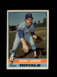 1976 DENNIS LEONARD O-PEE-CHEE #334 ROYALS *R8109