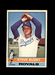 1976 STEVE BUSBY O-PEE-CHEE #260 ROYALS *R8178