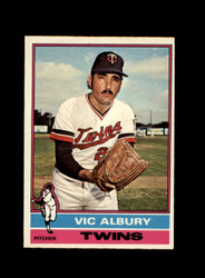 1976 VIC ALBURY O-PEE-CHEE #336 TWINS *R8184