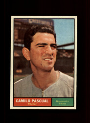 1961 CAMILO PASCUAL TOPPS #235 TWINS *R8497