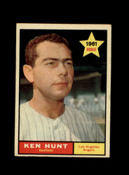 1961 KEN HUNT TOPPS #156 ANGELS *R8537