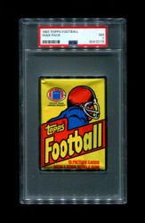 1981 TOPPS FOOTBALL WAX PACK PSA 7