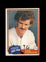 1981 DAVE STAPLETON O-PEE-CHEE #81 RED SOX *R9156