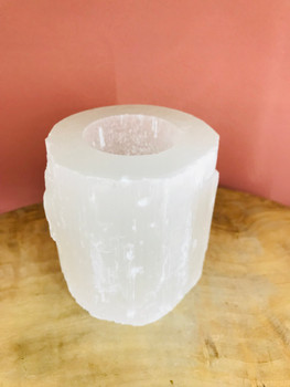 Tea Light Size: 8cm

Top Benefits Of Selenite:

-Cleanses And Purifies Its Environment

-Clears Negative Energy

-Cleanses And Charges Other Crystals

-Self-Cleasing

-Its Calming Properties Makes It Ideal For Meditation And Spiritual Work

-Enhances Team Spirit In Groups And Organisation

-Perfect Crystal For Gridding The Home Or Property