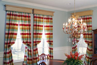 This style is similar to the Colony wood cornices with glazed finish