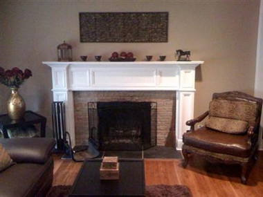 Customer photo of the Oxford mantel.