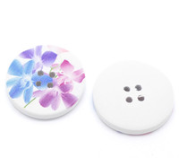 White Wood Painted Button Floral (Design No.10) Four Hole 30mm
