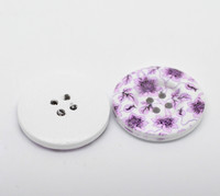 White Wood Painted Button Floral (Design No.25) Four Hole 30mm