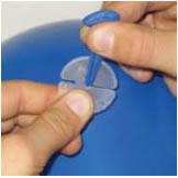 safetite-disc-balloon-clips-step1.jpg