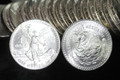 1982 MEXICO LIBERTAD 1oz .999 FINE SILVER ROUND (FRESH UNCIRCULATED COIN FROM ROLL) 