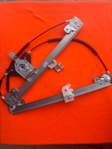 Left (Driver) Front Pathfinder & JX35 window regulator WITHOUT the motor