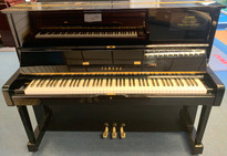 Certified Reconditioned Yamaha U1 Polished Ebony Upright Piano
