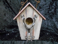 SPUR W/WOOD BIRD HOUSE