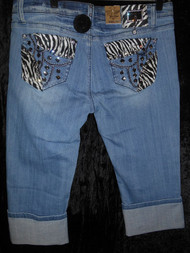 LIGHT WASH DENIM CAPRI WITH ZEBRA AND RHINESTONE ACCENT