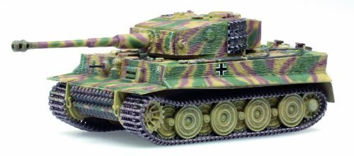 Hot Blooded Models 1/72 Tanks Jagdtiger w/Accessories Eastern Front 1945 A002