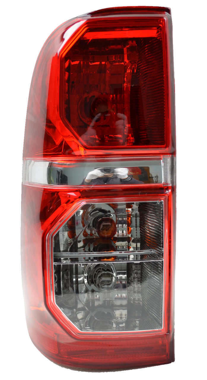Tail Light for Toyota Hilux 2005 2012 New Left LHS 05 06 07 08 09 10
