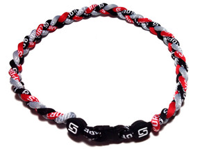 3 Rope Titanium Necklace (Red/Gray/Black)
