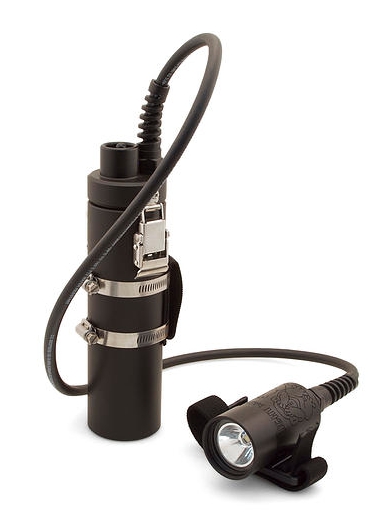 hands-free-underwater-led-light-with-external-battery.jpg hands-free-underwater-led-light-with-external-battery.jpg