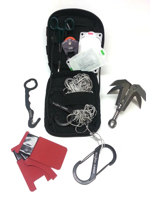 mini-hook-and-line-kit-black-case.jpg mini-hook-and-line-kit-black-case.jpg