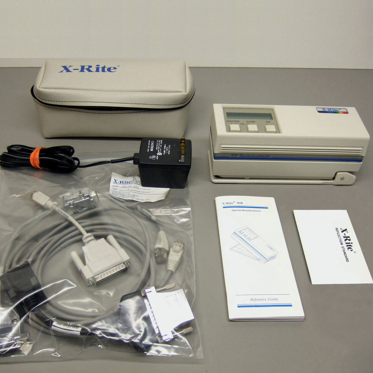 XRite 938 Tristimulus Reflection Colorimeter Excellent condition xrite
