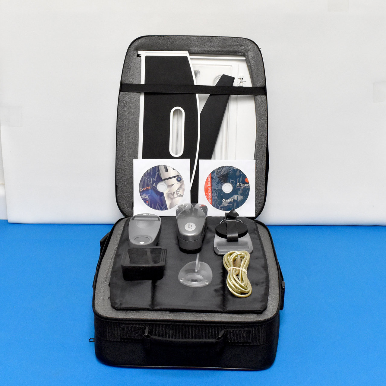 XRite i1 42.17.80 EyeOne Pro Rev "D" Spectrophotometer W/Monitor