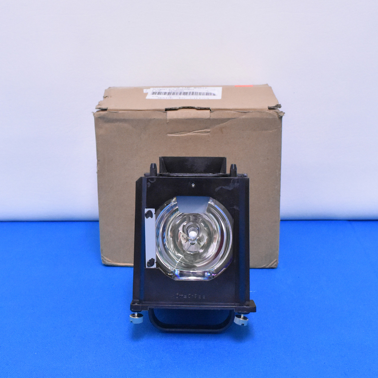 Mitsubishi 915B403001 Lamp for Mitsubishi WD-65736 TV ...